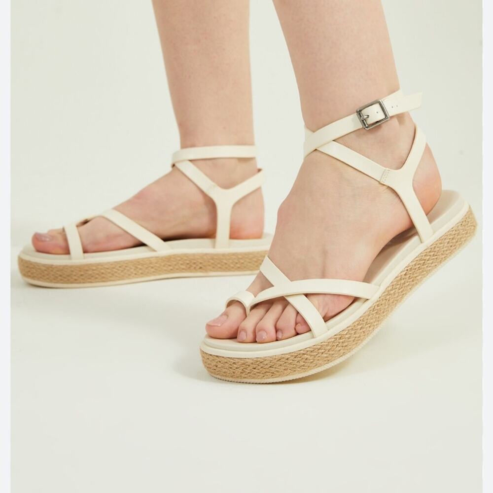 New! Altar’d State Kyara Strappy Platform Sandals Ankle Wrap Natural Women’s 9
